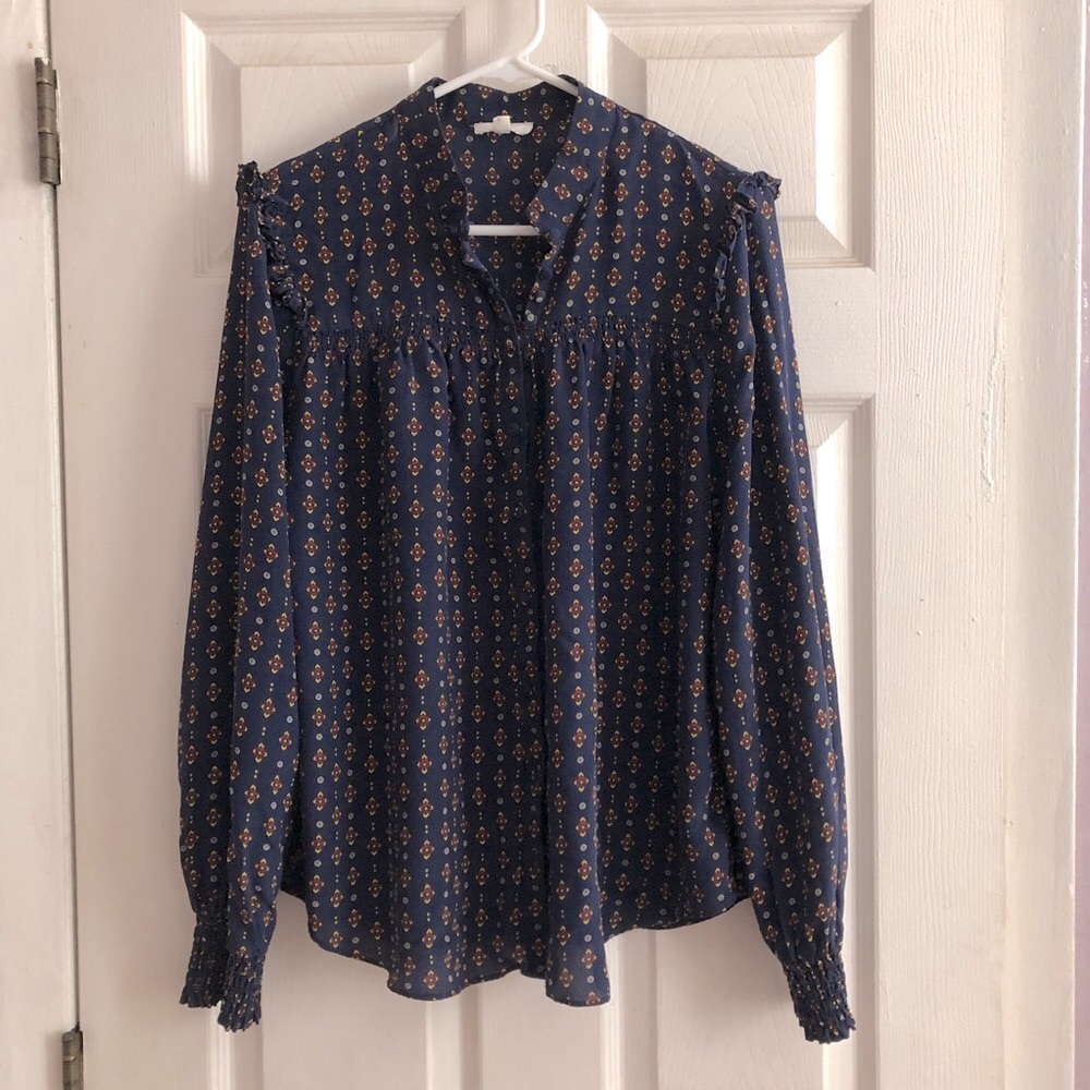 Real Silk A Loves A Navy Rushed Ruffle Long Sleeve Top  Long Sleeve Regency L